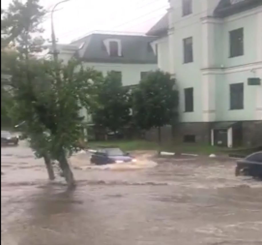 Потоп в Звенигороде видео